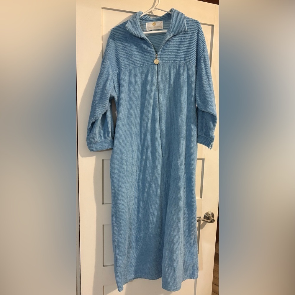 Stan Herman Light Blue Vintage Chenille Robe